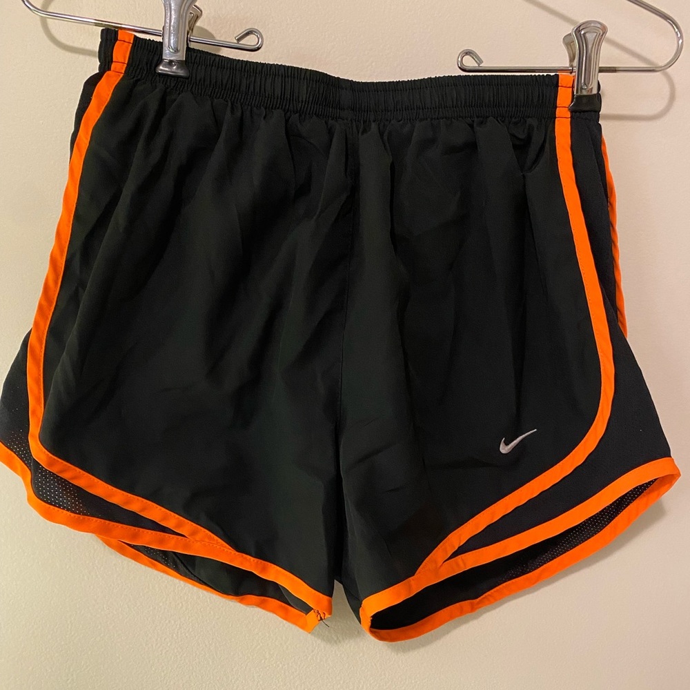 Womens Nike Tempo Shorts